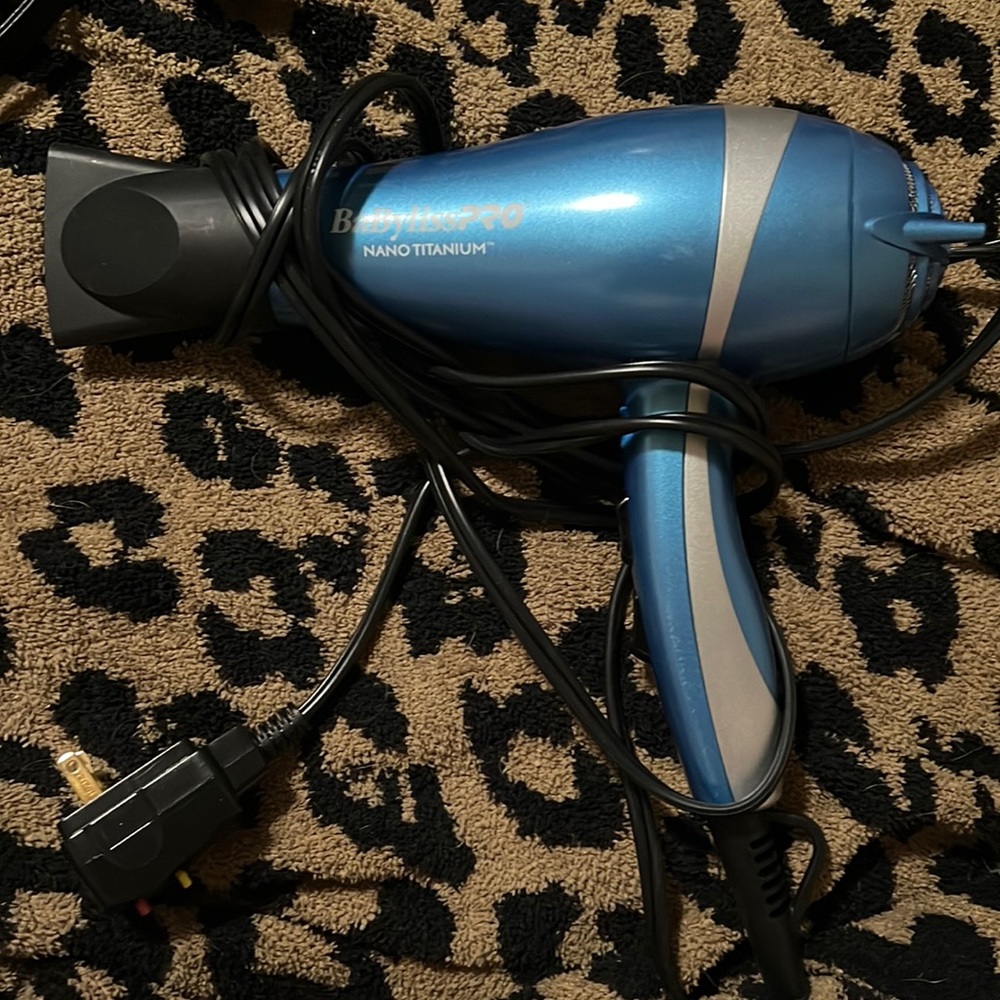 Baby kiss pro blow dryer